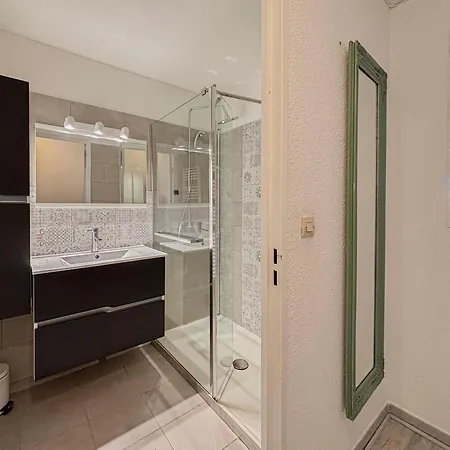 Apartment Douceur Azureenne - Wifi, Parking, Vue Mer, 4pers *